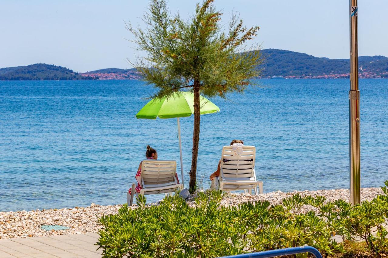 Lanterna Puntamika apt. near beach Zadar Exterior foto