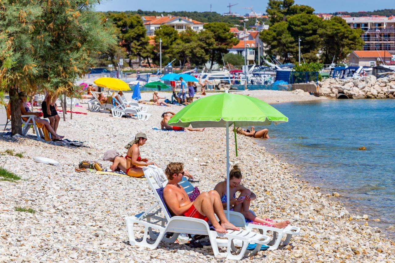 Lanterna Puntamika apt. near beach Zadar Exterior foto