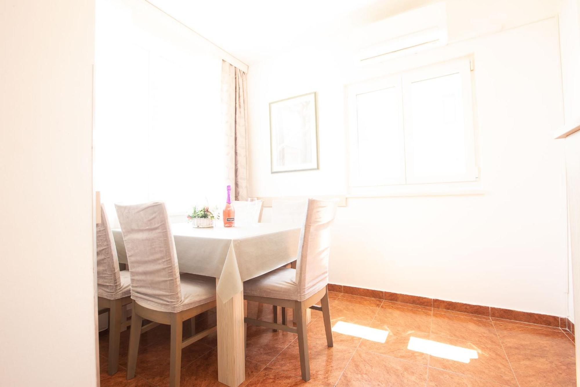 Lanterna Puntamika apt. near beach Zadar Exterior foto